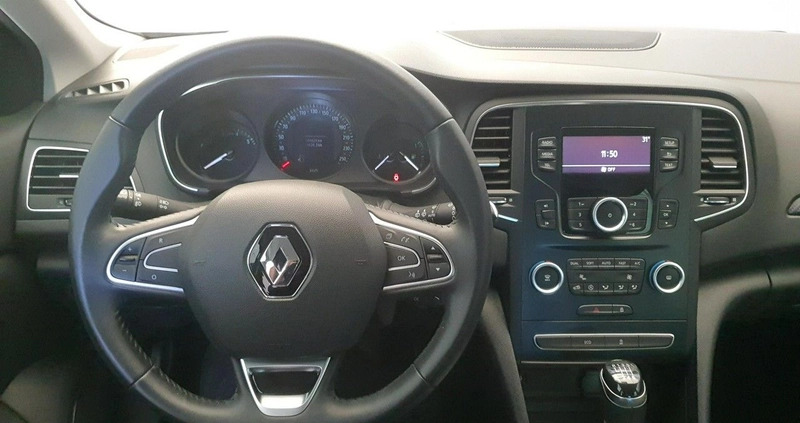 Renault Megane cena 52900 przebieg: 104000, rok produkcji 2018 z Chocz małe 326